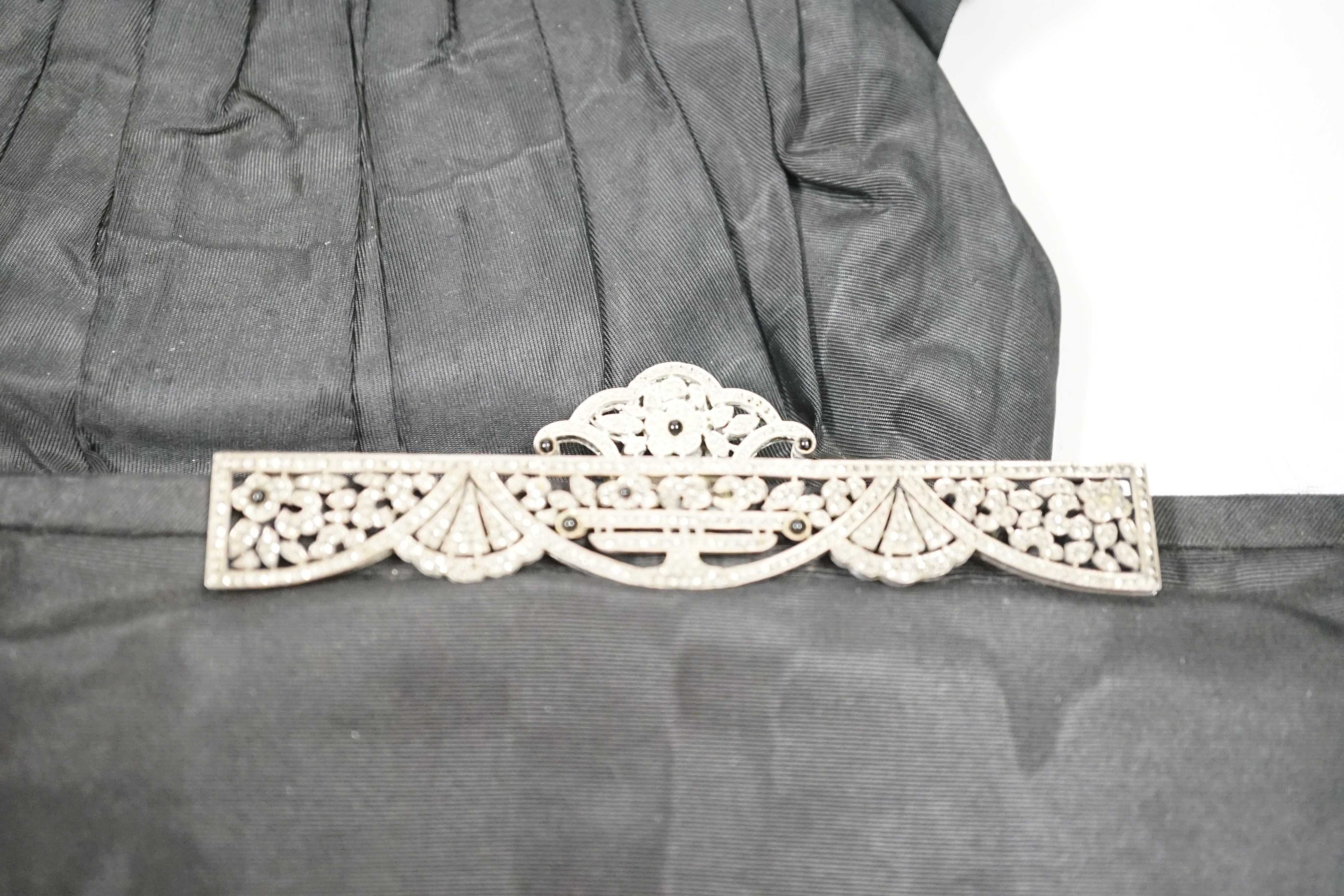 Two 1930’s-40’s evening bags with diamanté encrusted Bakelite frames together with five others with similar diamanté clasps (7)